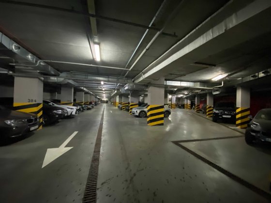 Продаж паркомісця. ЖК Златоустівський.Лукʼянівка.Полтавська.Чорновола.