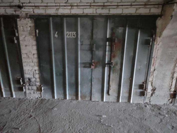 Продам гараж на 4 этаже в гаражном комлексе Дорожный - фото 1