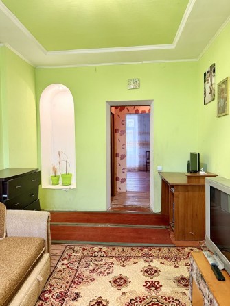 Продається двох кімнатна квартира з автономним опаленням - фото 1