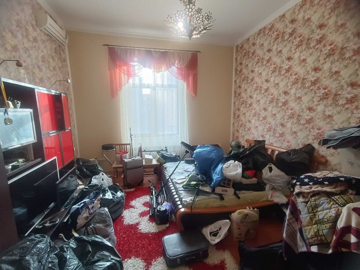 ПРОДАЖ ОДНОКІМНАТНОЇ квартири у ЦЕНТРІ історичної забудови Берегова! - фото 1