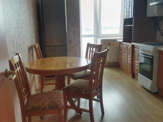 Продам квартиру 2к в м Бобровиця Бобровиця