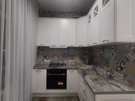 Продається трикімнатна квартира " СТАЛІНКА " в центрі м.Васильків Васильків