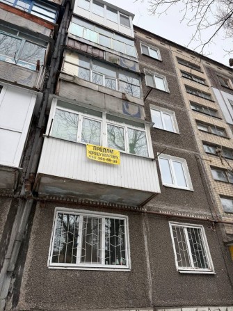 Продам 2х кімнатну район Алтайська з АО газ - фото 1