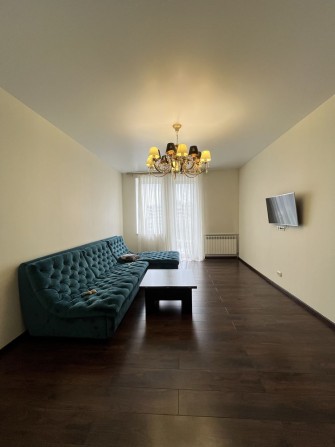 Продам 3-х комнатную квартиру Є-ВІДНОВЛЕННЯ - фото 1