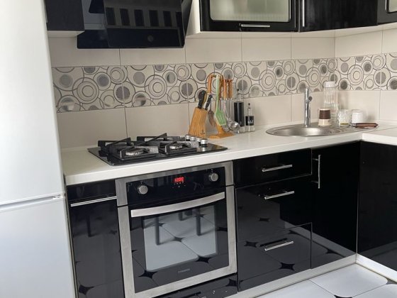 Продаж 2 кім. 9 мкрн. Лівий берег Кам'янське