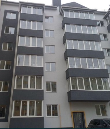 ТЕРМІНОВИЙ ПРОДАЖ !!! Квартира - 92,3м2, - (595/м2) - фото 1