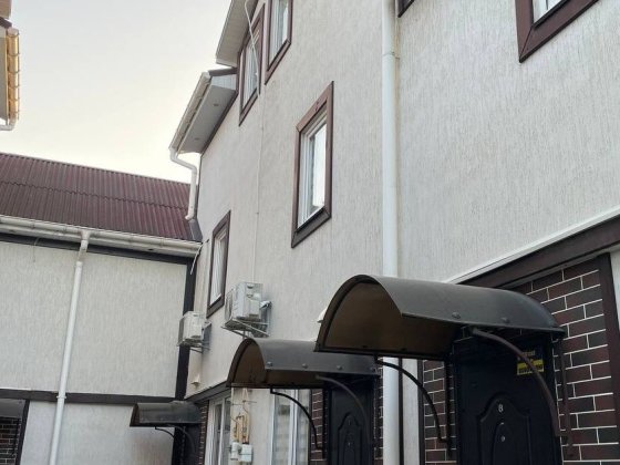 Продам свою квартиру 54м.кв. в танхаусі в зручному місці Боярка