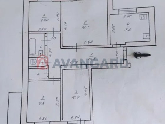 Продається 4-кімнатна квартира під ремонт Кам'янське
