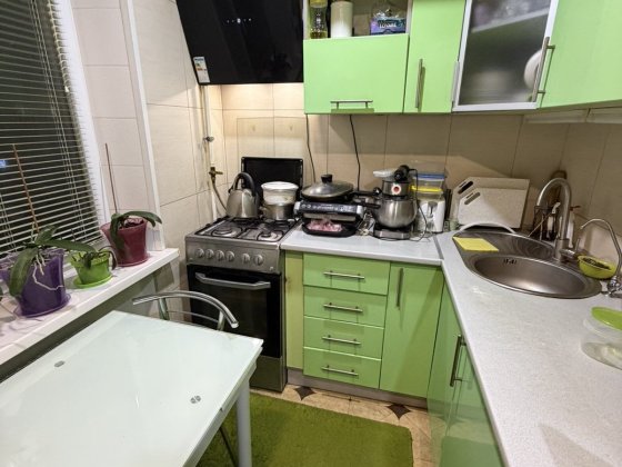 Продам 2х комнатную квартиру на Черемушках Кам'янське