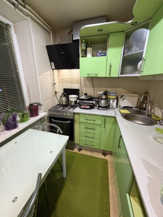 Продам 2х комнатную квартиру на Черемушках - фото 1