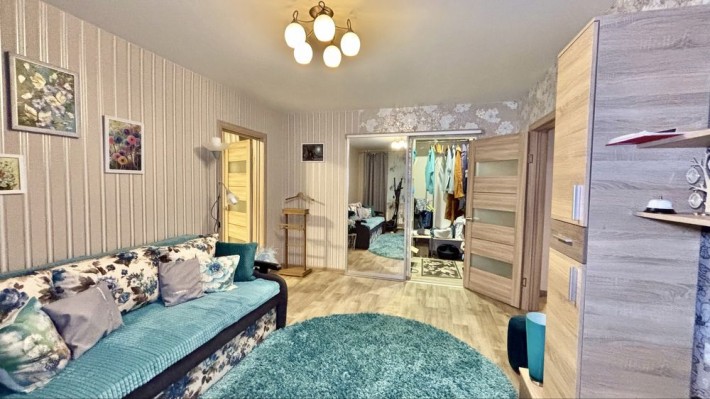 Продаж 2 кім. 10 мкрн. Лівий берег - фото 1