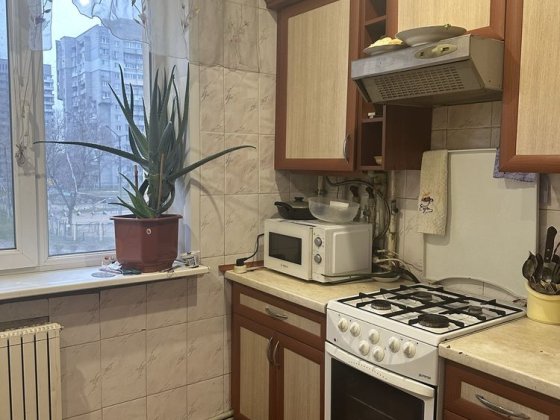 Продам 4х ком кв с Г/А/О 10 мкр. Наддніпрянскій. Набережноя. Кам'янське