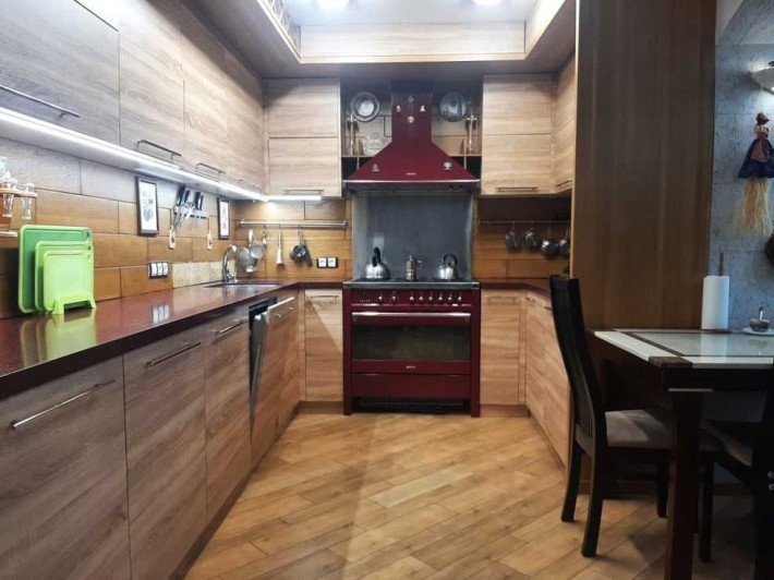 Продам двокімнатну квартиру  пр-т Шевченка 7А м. Вишгород ремонт меблі - фото 1