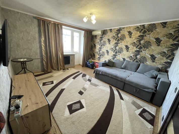 Продам 2-х комнатную  ЦНАП Черемушки Василя Стуса - фото 1