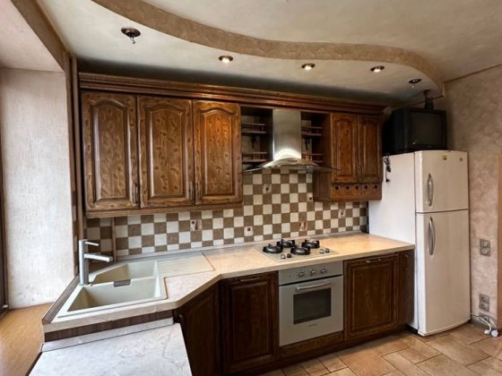 Продаж 3-к квартири 63,2 кв.м на 4 поверсі сел. Гостомель Гостомель