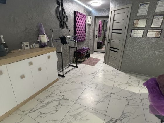 Продам 2 комнатную в центре города с автономкой(Sher) Кам'янське