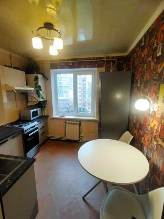 Продам 3-комн. квартиру на Левом берегу, 1 микрорайон, АГО. Сертификат - фото 1