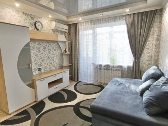 Продам 2х кімнатну район Комсомолець Кам'янське