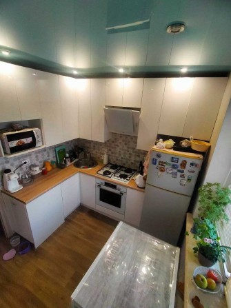 Продам 3-комнат. квартиру на Левом берегу, 2-ой микрорайон. - фото 1