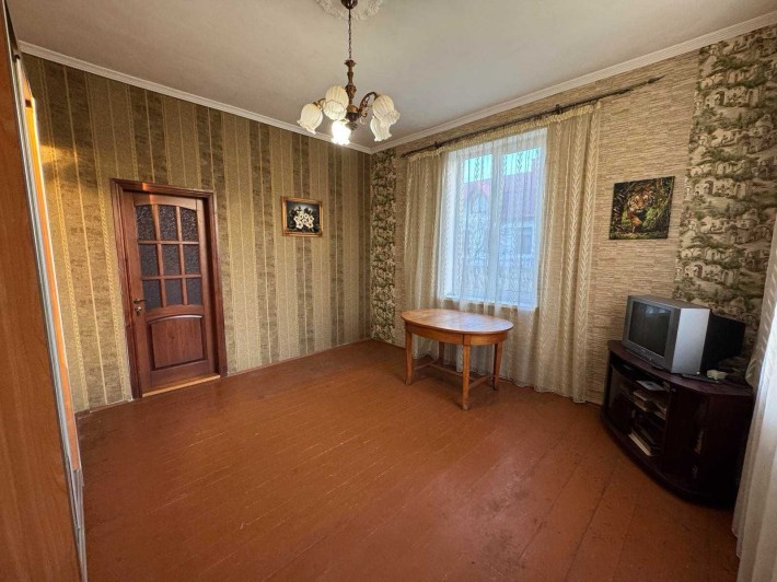 Продаж 3-х кімнатної квартири, будинкового типу + земля, м. Дрогобич! - фото 1