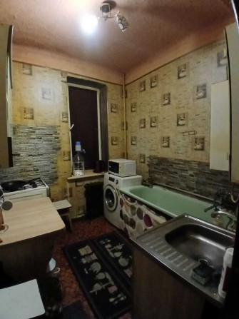 Продам 2 кімнатну квартиру на пр.Відродження(аношкіна) - фото 1