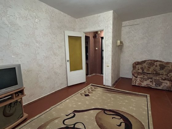 У продажу 1кімнатна квартира на лівому березі, по СЕРТИФІКАТУ також Каменское