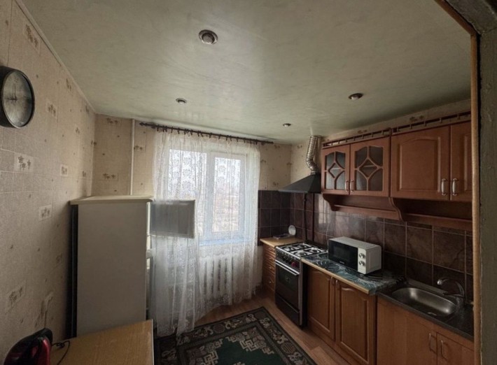 Продаж 3-х кв. 2мкрн. - фото 1