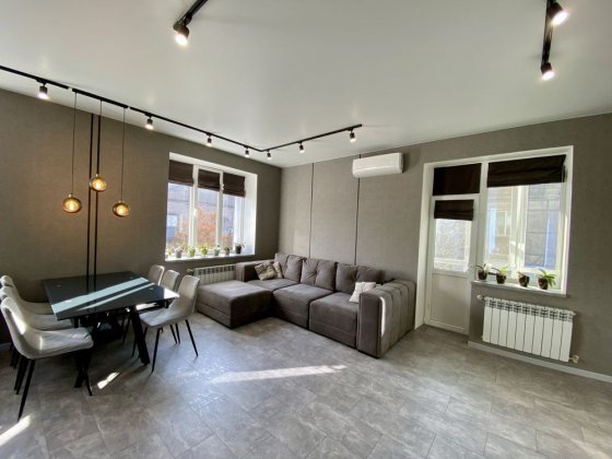 3 к.Сталинка в центре Галины Романовой!ОСББ!Собственник. Каменское