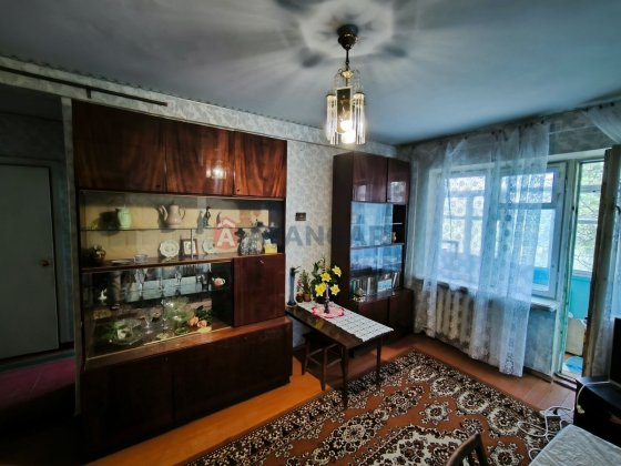 У продажу 3к квартира на Черемушках. вул. Нежинська. Каменское