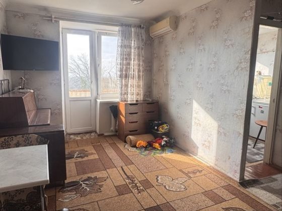 Продам 2-комнатную квартиру на Нахимова Измаил