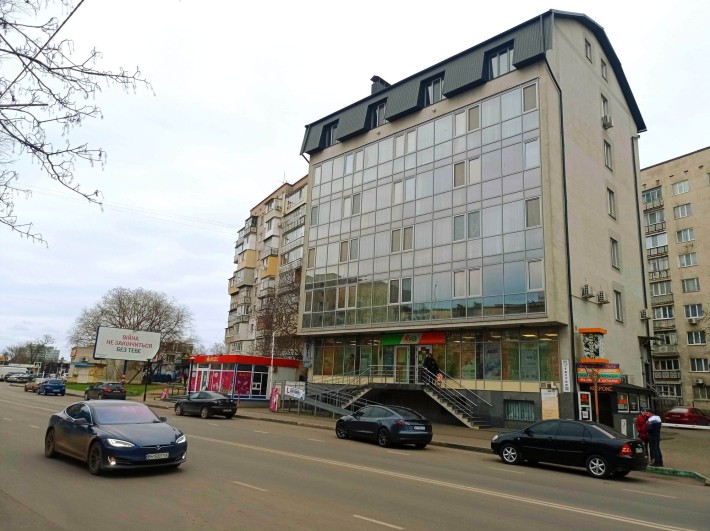 Продам квартиру с АВТОНОМНЫМ отоплением в  клубном доме, г.Черноморск! - фото 1