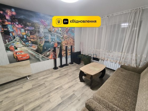 У продажу 3к квартира Кам'янське. 2мкр. Каменское