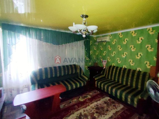 продається 2к квартира Кам'янське