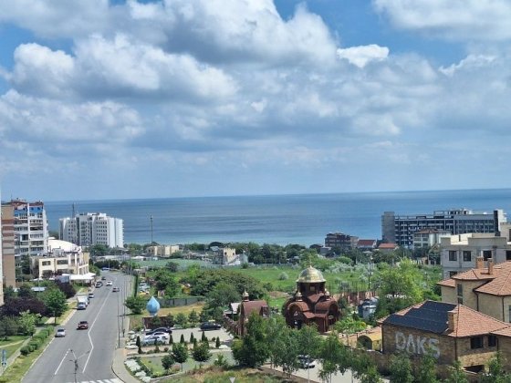 3х комн квартира с видом на море Черноморск