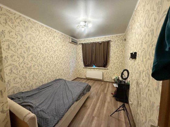 Продаж 1 квартири з газовим котлом Черноморск