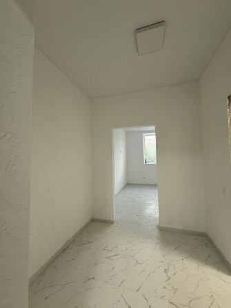 Продам студію з ремонтом в новому ЖК Гостомеля - фото 1