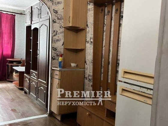 До продажу кімната з якісним ремонтом у м. Чорноморськ Чорноморськ