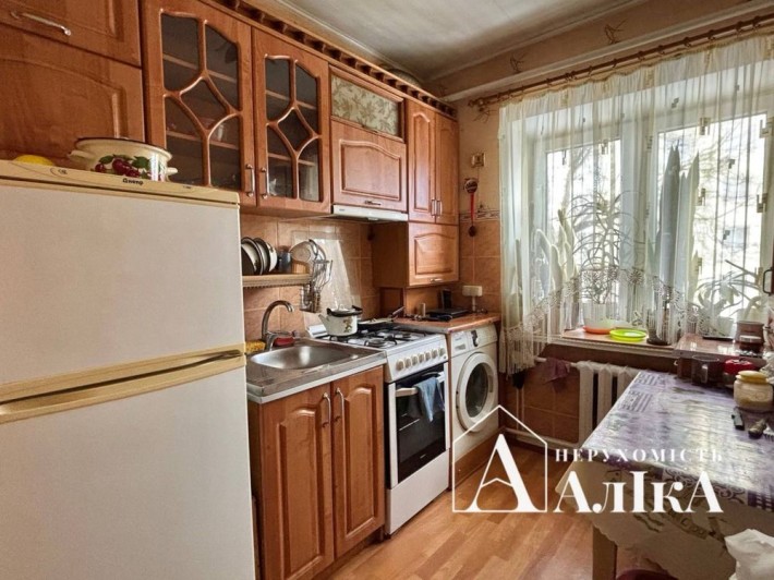 Продам 1-кімнатну квартиру неподалік центру - фото 1