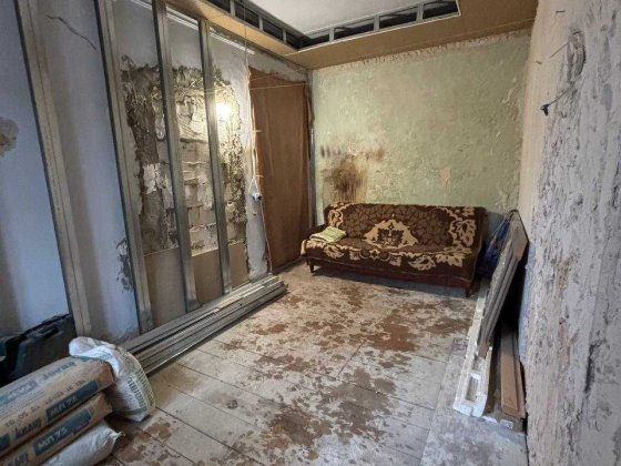 Продається 2 кімнатна квартира р -н Черьомушки без ремонта Кам'янець-Подільський