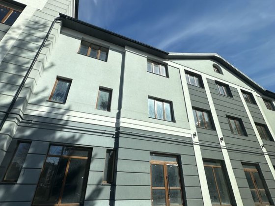 Продам 3 кімнатну квартиру в новобудові у центрі міста біля Сільпо Калуш