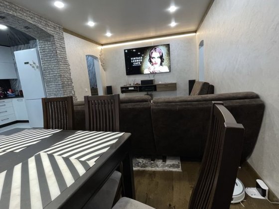 Продаж 4 кім. 10 мкрн. АО Лівий берег Кам'янське