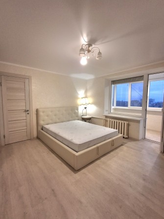 Продам 4к квартиру . Центр .  Ремонт ! - фото 1