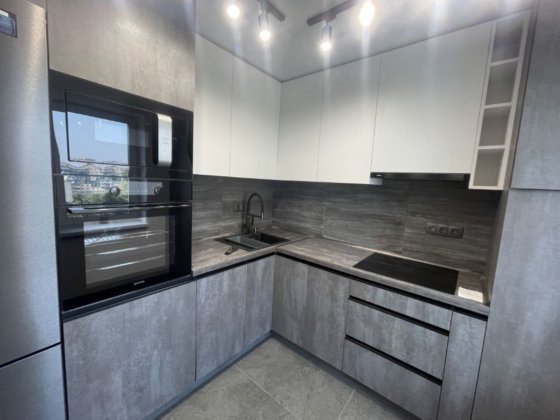 Продажа 2ком. квартира. Дизайнерский ремонт.  АЭО. 40лет Победы. Л/Б Кам'янське