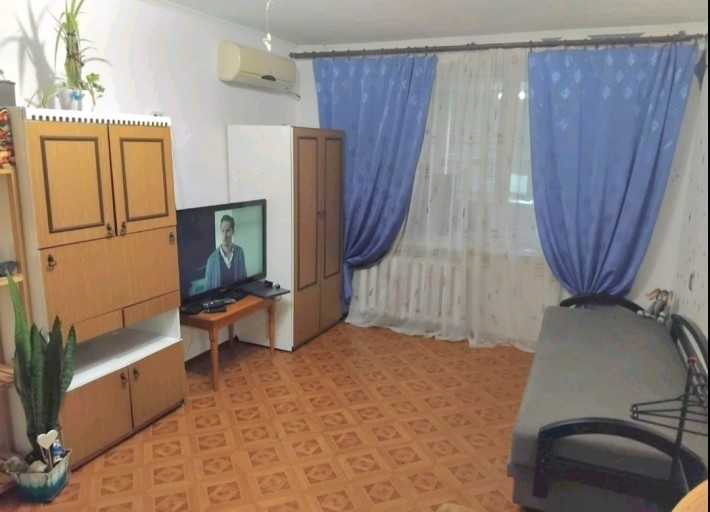 ‼️​Продам 1-комнатную гостинку с узаконен балконом 7 м²‼️ - фото 1