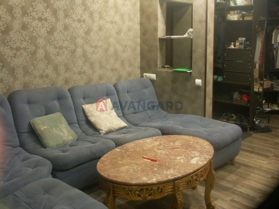 Продам 3 кімнатну квартиру з автономним опаленням у центрі міста Каменское