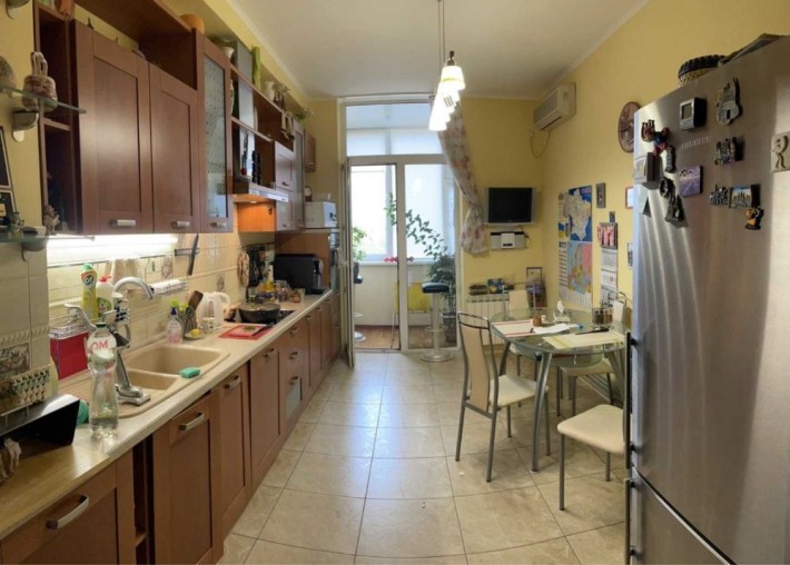 Продам 3к 10м Жк Монтана - фото 1