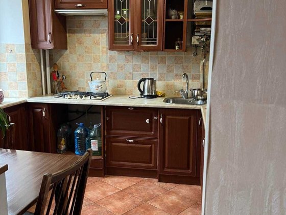 Продам 2 комнатную квартиру на проспекте  Мра Черноморск