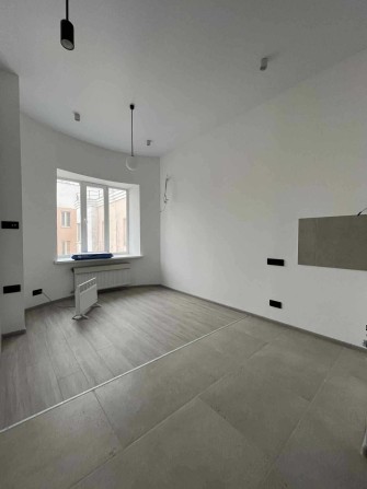 квартира-студія з ремонтом біля моря - фото 1