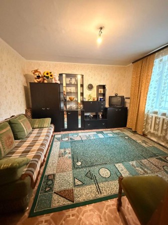 Продам 1 комнатную квартиру в кирпичном доме - фото 1