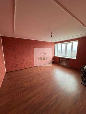 Продам 3-х кімнатну квартиру з хорошим плануванням - фото 1